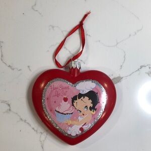 Betty Boop, 2010 red heart shaped Christmas ornament “how sweet life is” cupcake